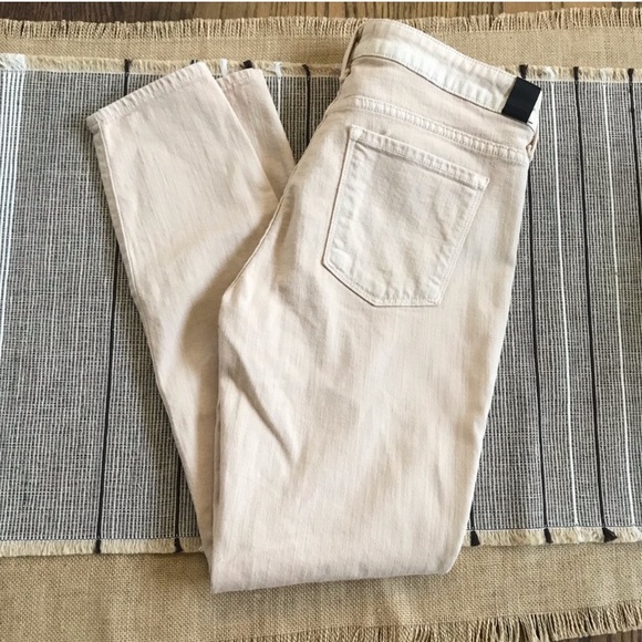 🔥LAST CHANCE VINCE Ghost Stripe Latte Skinny Jean - Picture 2 of 8